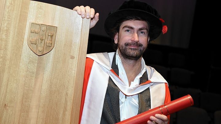 Benzies zamierza wrócić do branży gier nie z jednym, lecz pięcioma zespołami. - Były prezes Rockstar North wraca do gier i rejestruje nowe studia - wiadomość - 2017-01-24