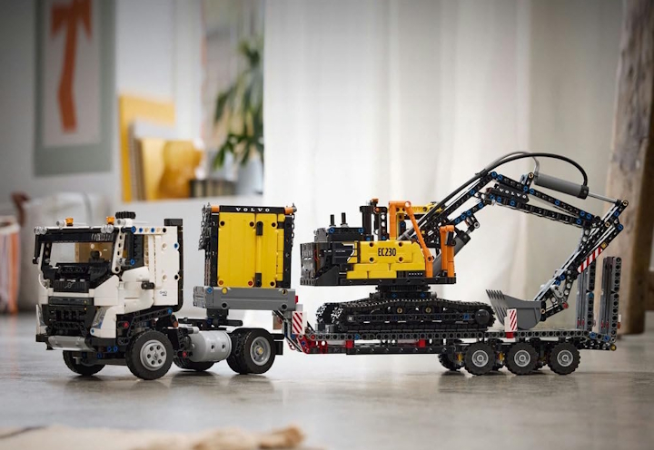 Źródło: LEGO. - Amazon totalnie odleciał z promocjami! Obniżki sięgają 74%, a wśród ofert bestsellerowy dron DJI 4K, LEGO Technic i zestaw dwóch latarek - wiadomość - 2026-05-23