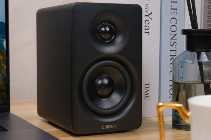 Źródło fot.: Edifier. - „Zastąpiły mi boombox Sony z lat 80.” - te głośniki Edifier to bestseller nr 1 na Amazonie, teraz taniej o 160 zł - wiadomość - 2026-04-21