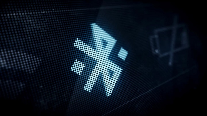 Wygląda na to, że Bluetooth jest bezpieczny jak drzwi z zamkiem otwieranym patykiem.... - KNOB - poważna luka bezpieczeństwa wykryta w standardzie Bluetooth - wiadomość - 2019-08-19