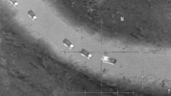 Zdjęcie „zrobione” przez Rosjan. - USA wspiera ISIS - twierdzi rosyjski MON. Na dowód ma screen z gry - wiadomość - 2017-11-15