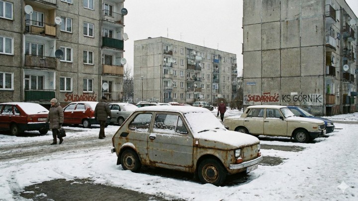 Obraz wykonany przy pomocy Nano Banana Pro - GPT Image 1.5 szybciej generuje obrazy, ale wciąż jest gorsze od Gemini. „Widać, kto ma dostęp do milionów obrazów” - wiadomość - 2025-12-17