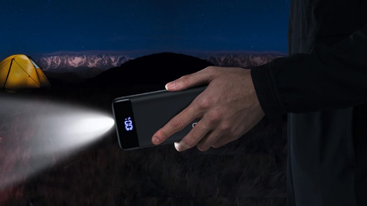 Źródło: INIU; materiały promocyjne - „Samsunga S24 Ultra naładowałem już dwukrotnie i wciąż pozostało mu 60%”. Ten powerbank to bestia ładowania i kosztuje poniżej 100 zł - wiadomość - 2025-06-18