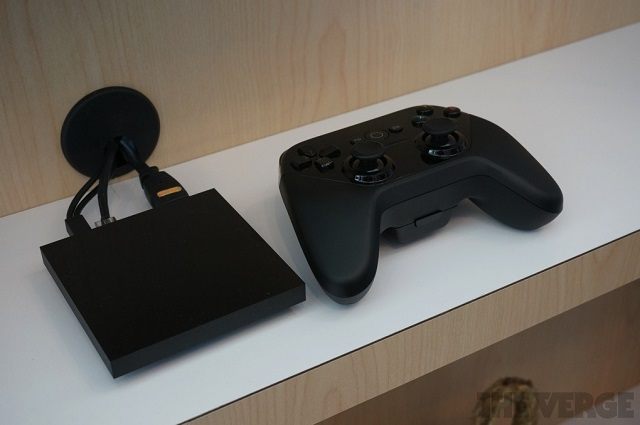 Prototypowa konsola Android TV. / Źródło: The Verge. - Google zapowiedziało Android TV - platformę do gier, muzyki i filmów - wiadomość - 2014-06-26