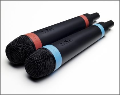 SingStar z bezprzewodowymi mikrofonami - ilustracja #1