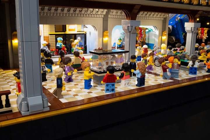 Muzeum historii LEGO stworzone z LEGO, projekt wygląda niesamowicie - ilustracja #2