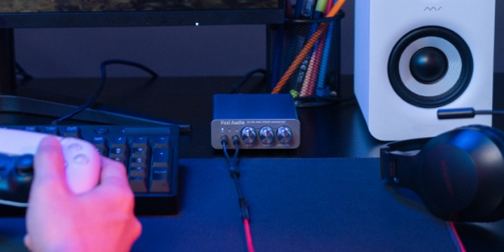 Komfortowe zarządzanie dźwiękiem. Wzmacniacz słuchawkowy w promocyjnej cenie - ilustracja #1