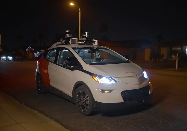 Zakaz wjazdu samochodów prowadzonych przez ludzi do miast? Prezes tej firmy ma niecodzienną wizję - ilustracja #1