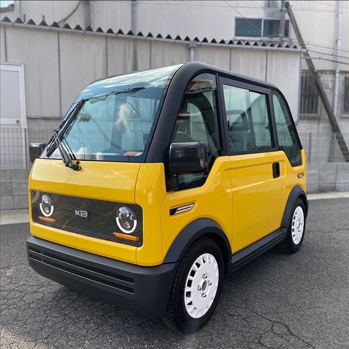 Ten jednoosobowy samochód to idealny pojazd do jazdy po terenach zabudowanych? - ilustracja #1