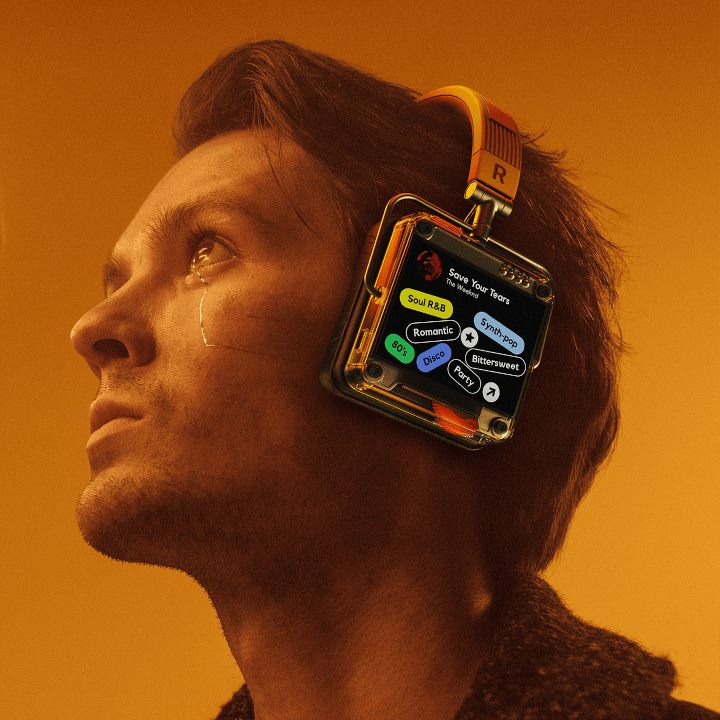 Słuchawki z wyświetlaczami godne Cyberpunka; przedstawiono nietypową koncepcję - ilustracja #3