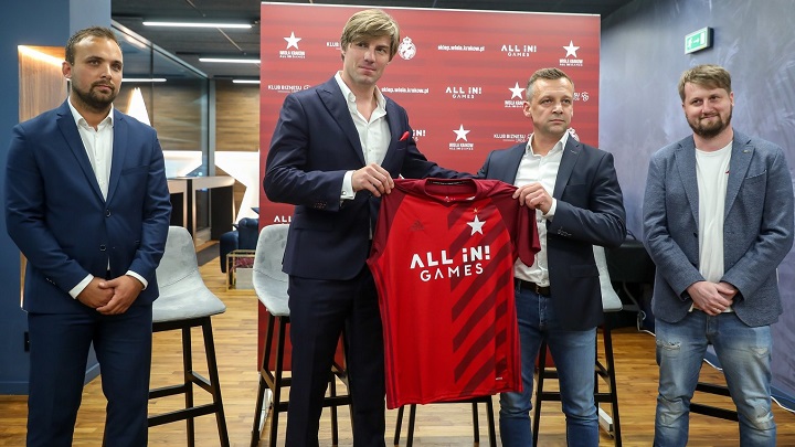 Wisła Kraków rusza na podbój wirtualnych boisk (i nie tylko). - Wisła Kraków organizuje drużynę e-sportową przy wsparciu All in! Games [Aktualizacja] - wiadomość - 2019-10-17