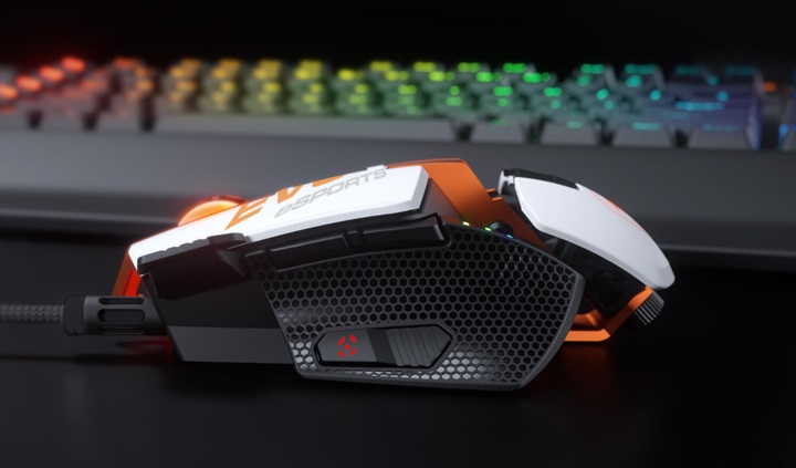 Źródło: Cougar; grafika promocyjna - Nieziemska promocja na kosmiczną myszkę komputerową. Cougar 700M EVO to gryzoń, którego warto kupić nie tylko dla samego wyglądu - wiadomość - 2024-06-28