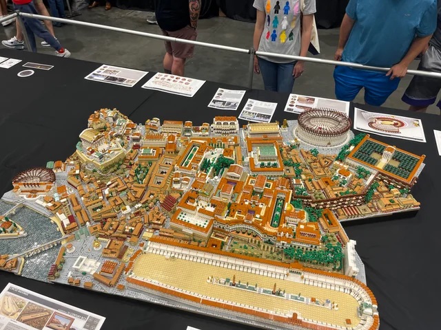 Fan LEGO buduje cały starożytny Rzym z klocków. Wykorzystał ich już 100 tysięcy - ilustracja #1