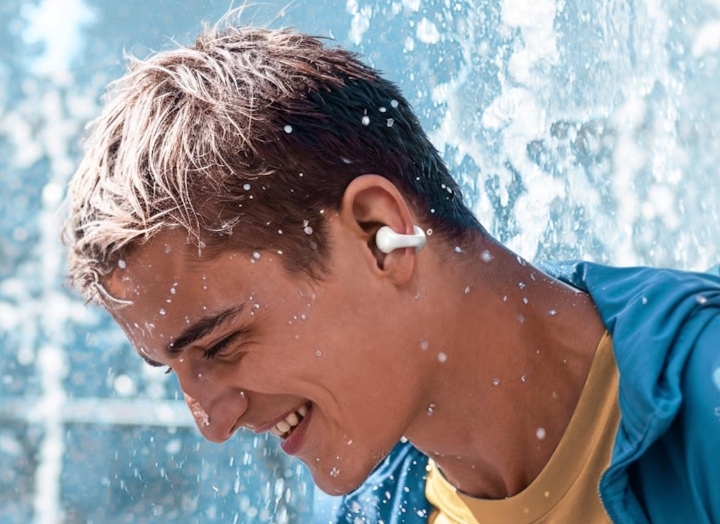 Źródło: Anker. - „Wyglądają jak wyrafinowane, designerskie kolczyki”. Słuchawki Ankera to wyższy poziom stylu i komfortu - wiadomość - 2025-03-24