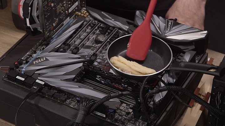 AMD-owy naleśnik / Źródło: tom’s hardware