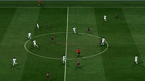 FIFA 11 Jak wprowadzać piłkę do gry? - Daleki wykop
