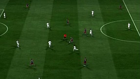 FIFA 11 Jak odbierać piłkę? - Wślizg