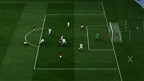 FIFA 11 Jak odbierać piłkę? - Blokowanie strzału wślizgiem