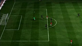 FIFA 11 Sytuacja „1 na 1” – Wyczekanie bramkarza