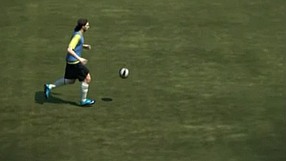 Pro Evolution Soccer 2010 Triki wymagające karty - Scooping