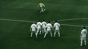 Pro Evolution Soccer 2010 Rzuty wolne – Mur (wyjście)