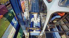 Docked - zwiastun pracy w porcie