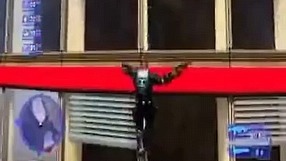 Crackdown Zuang Lun Wang