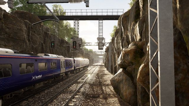 [1:02] zwiastun trasy ScotRail Express Edinburgh - Glasgow