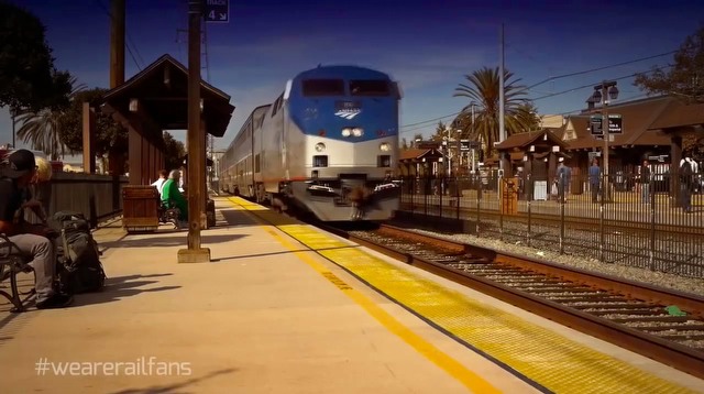 [1:27] Jesteśmy fanami kolei - Pacific Surfliner