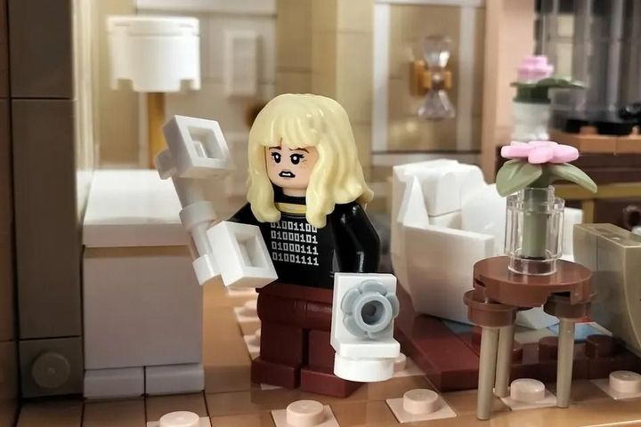 LEGO najprawdopodobniej wyda zestaw inspirowany teledyskiem Billie Eilish - ilustracja #2