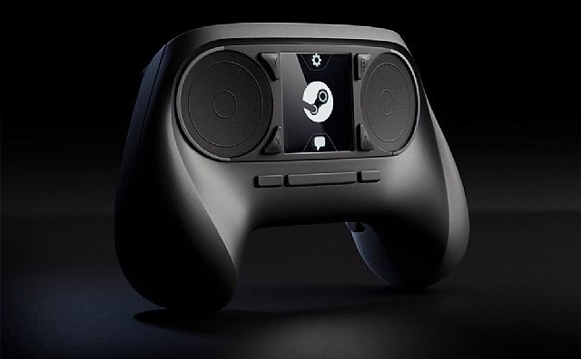 Prototypowa wersja pada, która trafi do testerów, nie posiada wyświetlacza i musi być podłączona do komputera kablem USB - Kontroler Steam – ostatnia niespodzianka od Valve - wiadomość - 2013-09-27