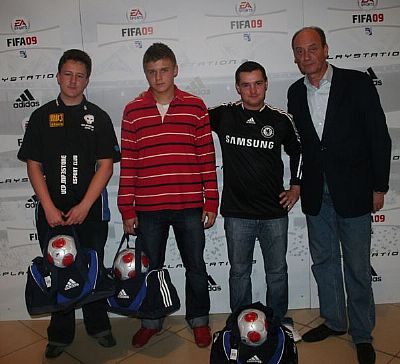 Zwycięzcy łódzkich eliminacji Mistrzostw Polski EA SPORTS FIFA 09 - ilustracja #1