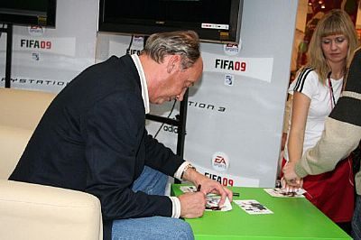 Eliminacje Mistrzostw Polski EA SPORTS FIFA 09 w Poznaniu - ilustracja #1