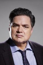 Oliver Platt