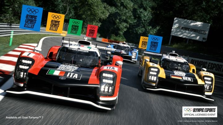 While the inclusion of free cars in updates is commendable, several fans are disappointed with the Gran Turismo developers for prioritizing e-sports and neglecting the enhancement of the single player mode. Currently, they only add a handful of new races each month. Source: Gran Turismo 7, Polyphony Digital, 2022. - Forza Motorsport vs Gran Turismo Comparison. The Old, Symbiotic Feud - dokument - 2023-10-13