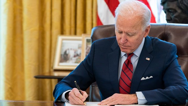 Will Joe Biden lead the tech industry out of crisis? - Why Did Hardware Market Went Mad? We Explain the Full Picture - dokument - 2021-09-10