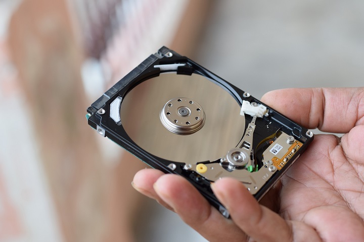 Is a small disk a big problem? We answer this later in the article. Source: Pixabay - Why do games today often take up more than 100 GB of disk space? - document - 2023-10-03