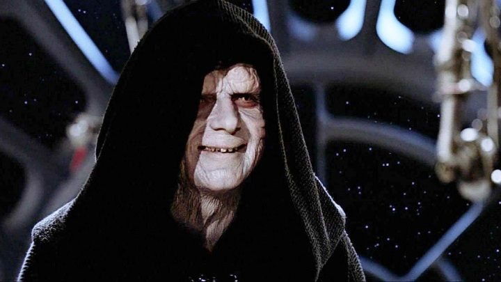 Palpatine was a key figure in the universe. However, in the comics, his character was spread thin, scrapped over too many clones. - Erasing Star Wars Expanded Universe is Disney's Only Good Decision - dokument - 2019-12-18
