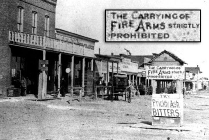 Dodge City, Kansas, the year of Our Lord, 1878. A sign at the entrance to the city says that carrying of weapons is strictly prohibited. - Was Wild West That Wild? - Red Dead Redemption 2 vs the Facts and Reality - dokument - 2019-11-04