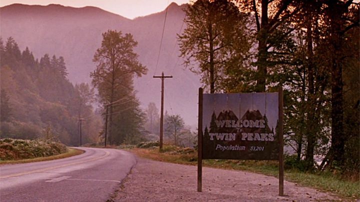 How Twin Peaks Changed TV Forever Just by Mocking It - picture #1