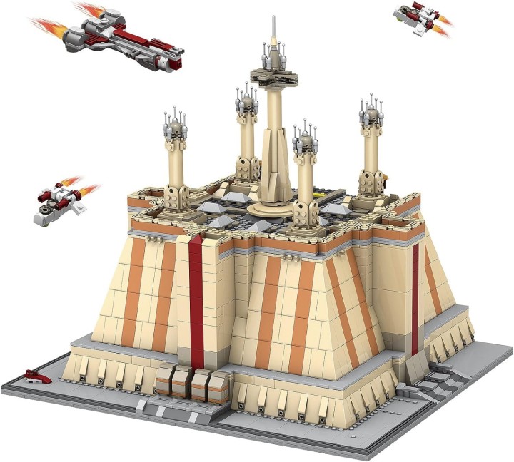 Źródło: Mould King; materiały promocyjne - W ofercie LEGO Star Wars takiego modelu nie znajdziecie. Świątynia Jedi na Coruscant to jeden z klejnotów w koronie konkurenta duńskiego producenta - wiadomość - 2024-04-23