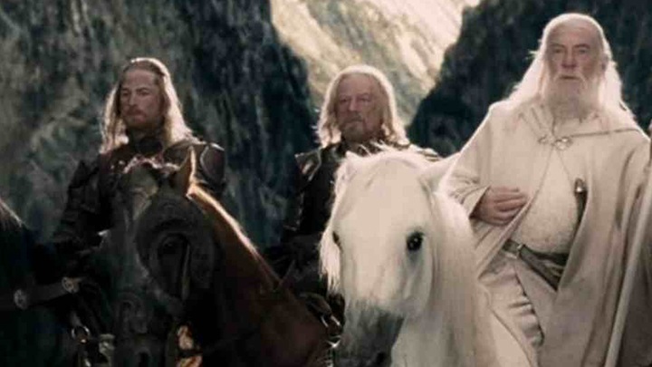 On the left should be Karl Urban | The Lord of the Rings: The Two Towers, Peter Jackson, New Line Cinema, 2002