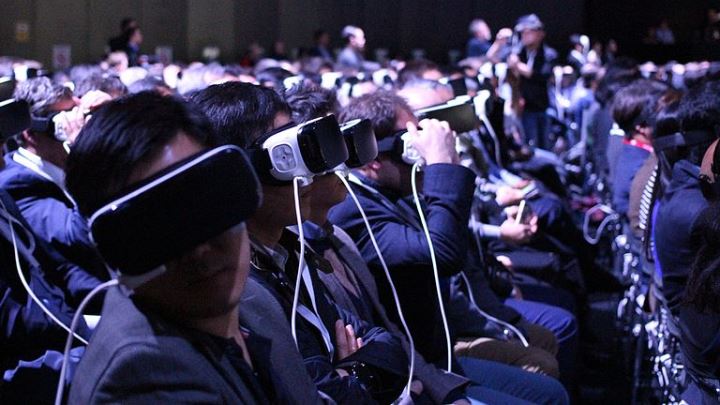 VR is dying, sales figures show - picture #1
