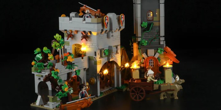 Źródło: FunWhole, materiały promocyjne - Konkurent LEGO ma w swojej ofercie coś dla fanów Manor Lords i Kingdom Come: Deliverance. Licząca ponad 1600 elementów średniowieczna wieża strażnicza robi piorunujące wrażenie - wiadomość - 2024-06-17