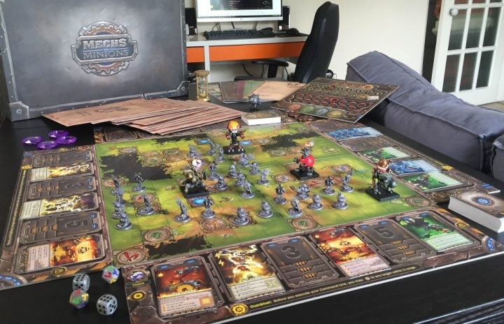 League of Legends to get a board game called Mechs Vs. Minions - picture #2