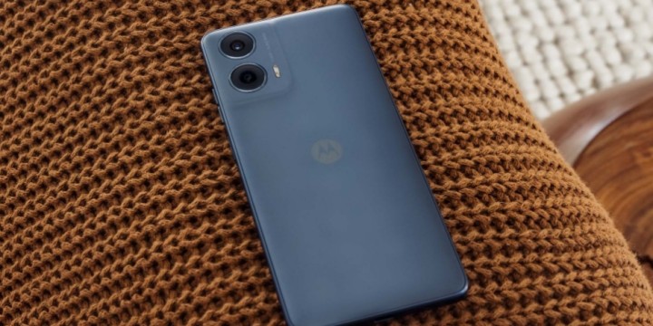 Źródło: Motorola; materiały promocyjne - Każdy, kto w tej promocji kupi smartfon Motorola Moto G24 Power, może mówić o wielkim szczęściu. Wyposażony w baterię 6000 mAh telefon zostawia w tyle Samsunga i Xiaomi - wiadomość - 2024-06-21