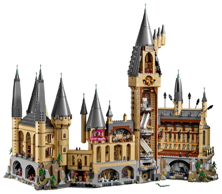 Źródło: materiały promocyjne, LEGO.pl. - Jeden z największych modeli LEGO dostępny jest w cenie, której nawet Harry Potter by nie wyczarował. Liczący ponad 6000 elementów zestaw Zamek Hogwart to spełnienie marzeń każdego fana kultowej serii - wiadomość - 2024-05-26