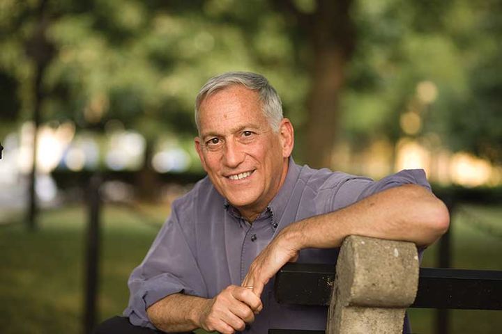 Walter Isaacson Believes Facebook and Twitter Make Money on Enraging Users - picture #1