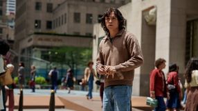 Tom Holland próbuje dowieść swojej niewinności w zwiastunie kryminalnego thrillera