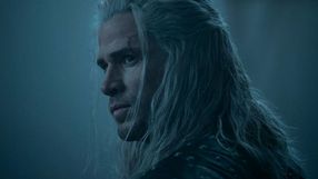 5. sezon Wiedźmina na pierwszych zdjęciach. Liam Hemsworth staje do walki na planie finałowej odsłony serii fantasy Netflixa, pojawił się też Laurence Fishburne